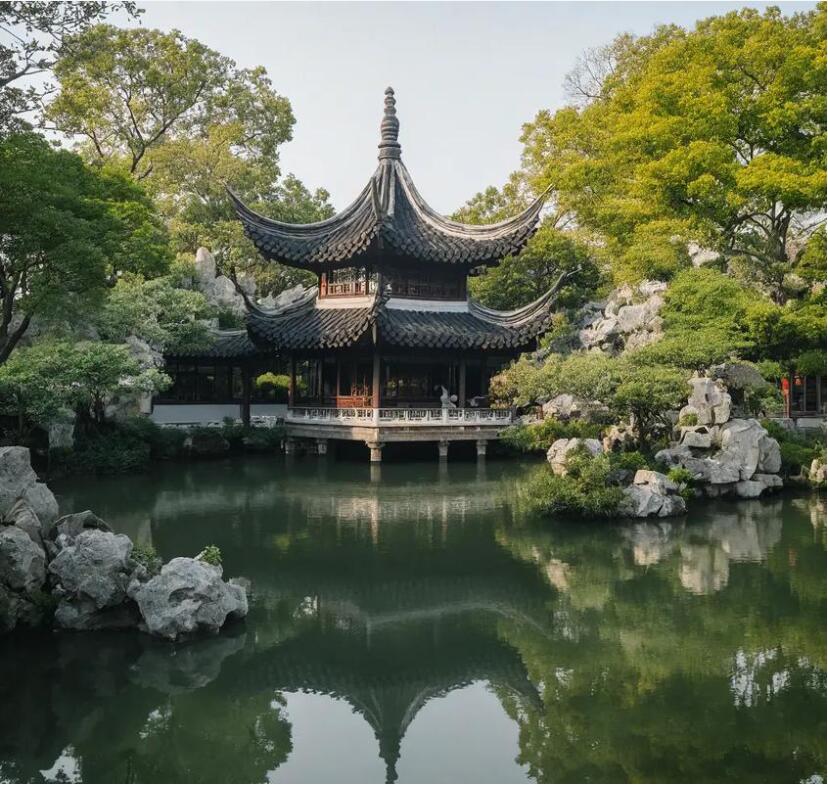 重庆宿命餐饮有限公司